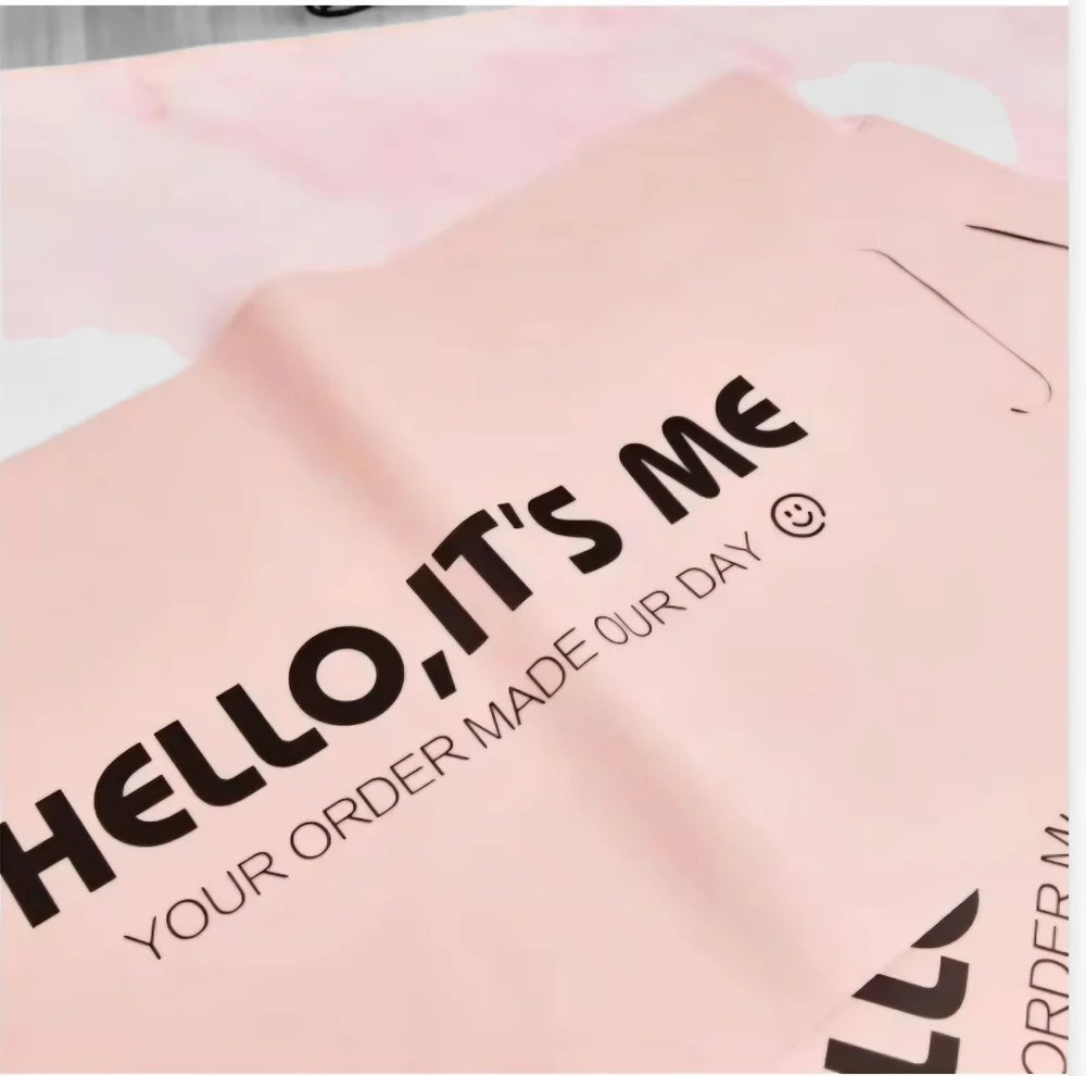 Poly mailers,(15) 'Hello It’s Me' with handle 10x13 - Picture 1 of 3
